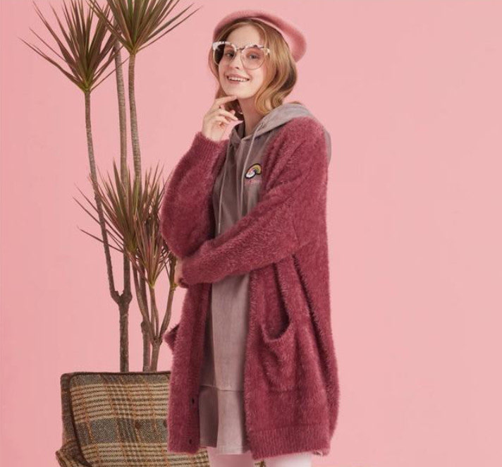 开衫毛衣里面搭配什么比较好-图6 开衫毛衣里面搭配什么比较好-图6