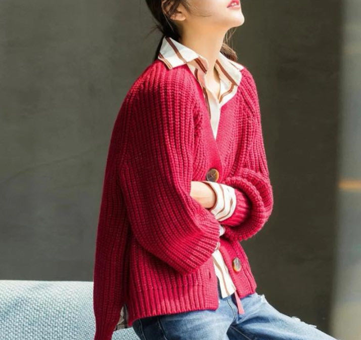 开衫毛衣里面搭配什么比较好-图11 开衫毛衣里面搭配什么比较好-图11