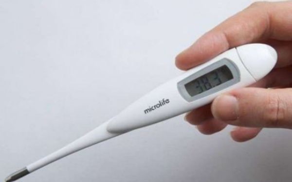 发低烧是多少度?低烧怎么处理-图1 发低烧是多少度?低烧怎么处理-图1