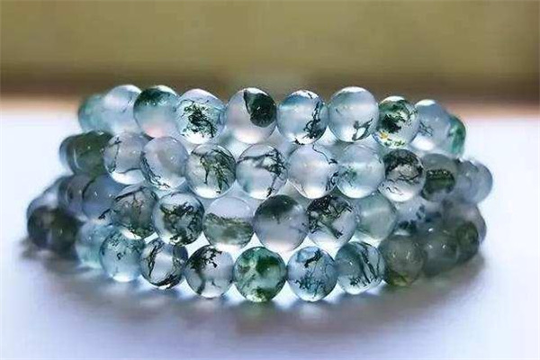 水草玛瑙适合什么人戴?水草玛瑙适合女生戴吗-图3 水草玛瑙适合什么人戴?水草玛瑙适合女生戴吗-图3