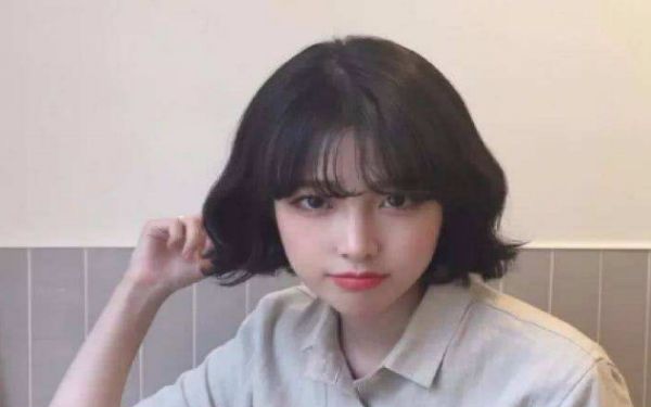 黑茶色和自然黑的区别?黑茶色与黑色头发对比-图4 黑茶色和自然黑的区别?黑茶色与黑色头发对比-图4