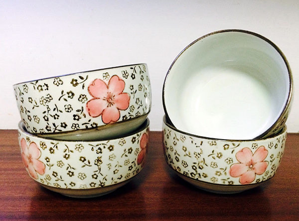 陶瓷碗有毒吗?陶瓷碗的鉴别方法-图1 陶瓷碗有毒吗?陶瓷碗的鉴别方法-图1