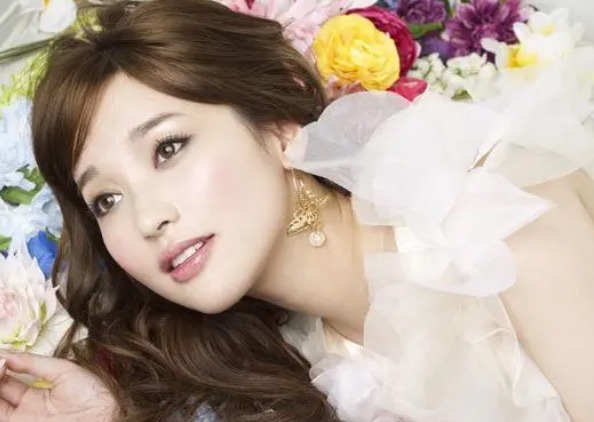 金莎的歌有哪些(盘点十首金莎好听的歌)-图5 金莎的歌有哪些(盘点十首金莎好听的歌)-图5