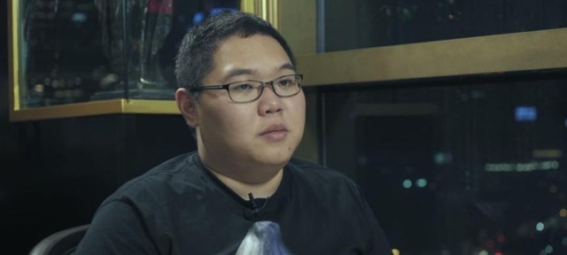 抖音原告被告半夜开黑是什么梗-原告被告半夜开黑梗相关介绍-图1 抖音原告被告半夜开黑是什么梗-原告被告半夜开黑梗相关介绍-图1