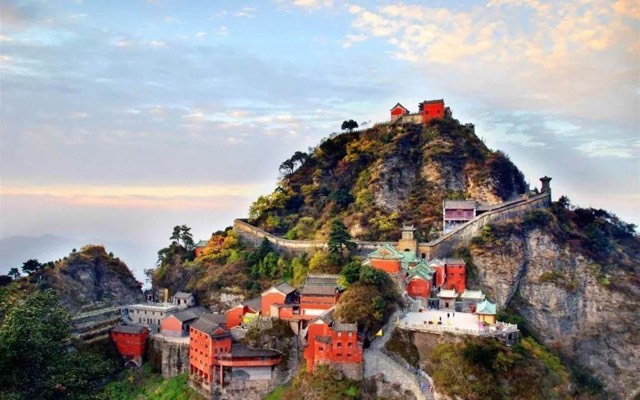 武当山在哪个省哪个市?详细介绍-图1 武当山在哪个省哪个市?详细介绍-图1