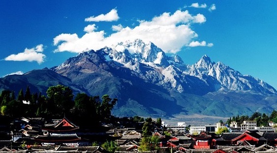 丽江游玩路线行程安排-云南丽江旅游路线是什么-图1 丽江游玩路线行程安排-云南丽江旅游路线是什么-图1