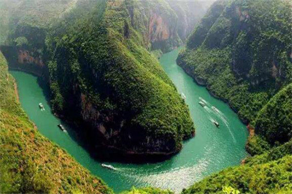 桂林十大最好玩的旅游景点(桂林景点推荐大全)-图3 桂林十大最好玩的旅游景点(桂林景点推荐大全)-图3
