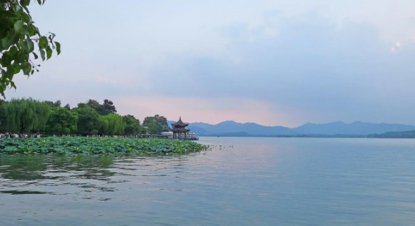 浙江有哪些好玩的景点(浙江著名旅游景点介绍)-图1 浙江有哪些好玩的景点(浙江著名旅游景点介绍)-图1