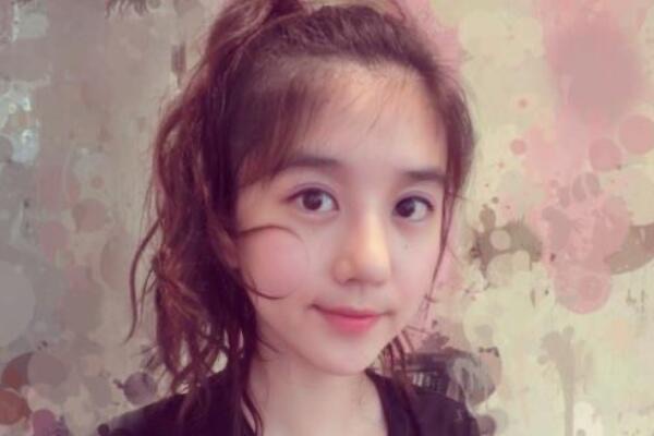 高中生适合什么发型-图4 高中生适合什么发型-图4