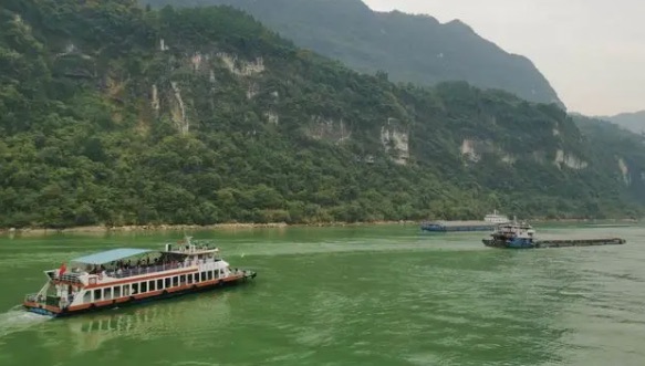 长江三峡指的是哪三峡(长江三峡各有什么特点)-图1 长江三峡指的是哪三峡(长江三峡各有什么特点)-图1