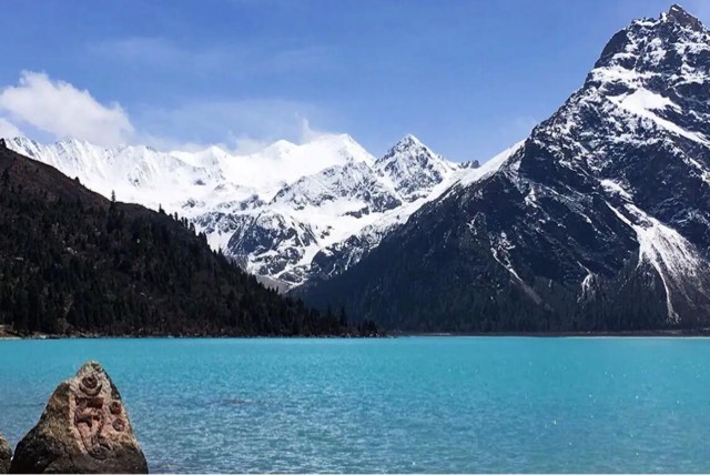 西藏七大著名景点介绍:佛掌沙丘庄严肃穆-图3 西藏七大著名景点介绍:佛掌沙丘庄严肃穆-图3