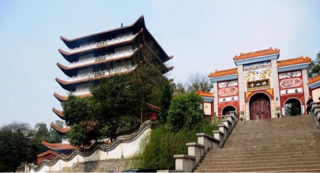 湖南最著名的十家寺庙介绍(湖南省十大寺庙盘点)-图3 湖南最著名的十家寺庙介绍(湖南省十大寺庙盘点)-图3