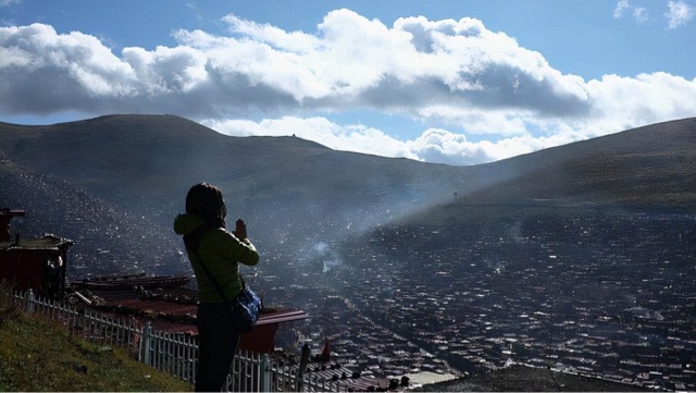 藏族的风俗和文化(接受礼品时要以双手相接)-图2 藏族的风俗和文化(接受礼品时要以双手相接)-图2