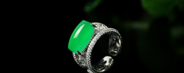 怎么判断翡翠是否是冰种?如何判断翡翠是否是冰种-图1 怎么判断翡翠是否是冰种?如何判断翡翠是否是冰种-图1