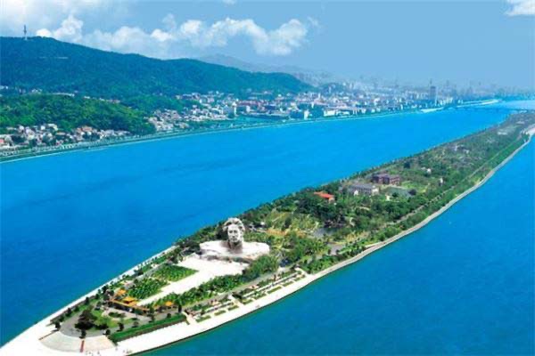 长沙十大热门景点排行榜:橘子洲居第三,月亮岛居首-图3 长沙十大热门景点排行榜:橘子洲居第三,月亮岛居首-图3