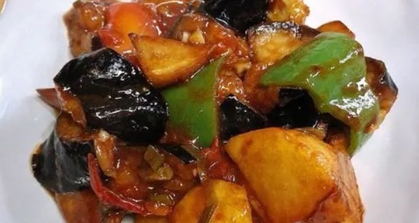 烧茄子怎样做好吃又不油(烧茄子的家常做法窍门)-图3 烧茄子怎样做好吃又不油(烧茄子的家常做法窍门)-图3