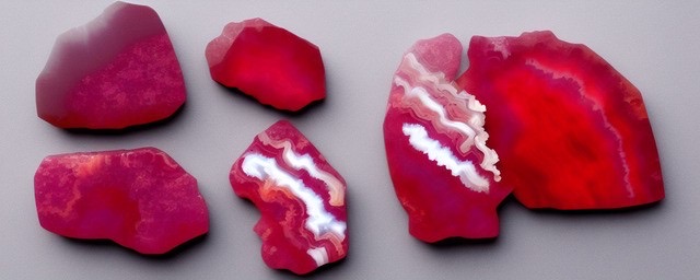 红玉和红玛瑙的区别-图1 红玉和红玛瑙的区别-图1