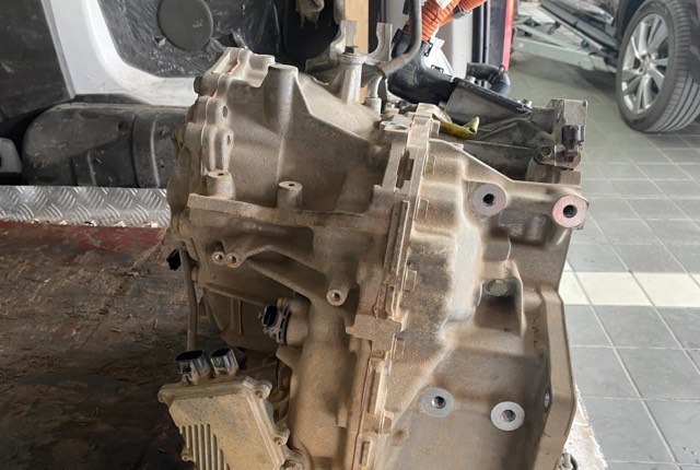 自动变速箱油千万别换(自动挡汽车变速箱油多长时间换一次)-图1 自动变速箱油千万别换(自动挡汽车变速箱油多长时间换一次)-图1