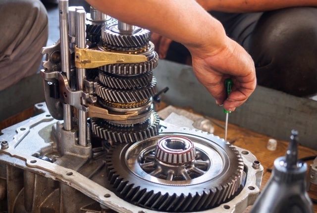 自动变速箱油千万别换(自动挡汽车变速箱油多长时间换一次)-图3 自动变速箱油千万别换(自动挡汽车变速箱油多长时间换一次)-图3