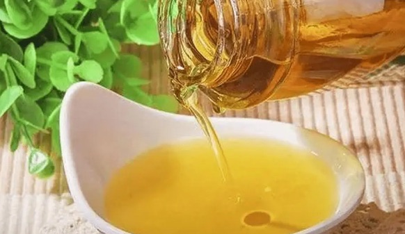 十大高脂肪食物排行榜(脂肪含量高的食物有哪些)-图2 十大高脂肪食物排行榜(脂肪含量高的食物有哪些)-图2