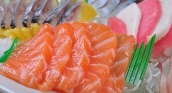 吃什么长头发快最有效(对头发生长有益的食物)-图1 吃什么长头发快最有效(对头发生长有益的食物)-图1