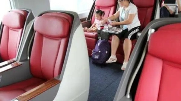 动车座位分布图二等座(动车座位表二等座分布图)-图2 动车座位分布图二等座(动车座位表二等座分布图)-图2