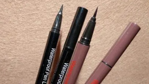 化妆必备的化妆品排行榜(女生化妆必备十种东西)-图4 化妆必备的化妆品排行榜(女生化妆必备十种东西)-图4