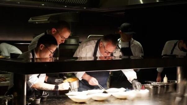 广州米其林2023完整榜单:119家上榜,御宝轩人气高-图1 广州米其林2023完整榜单:119家上榜,御宝轩人气高-图1