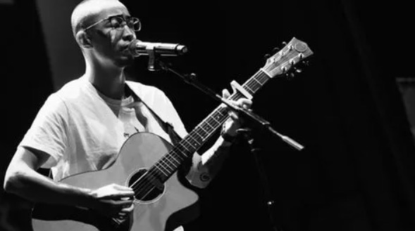 十大民谣歌曲排行榜(好听的民谣有哪些)-图3 十大民谣歌曲排行榜(好听的民谣有哪些)-图3