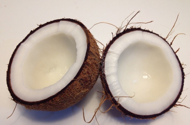 椰子中的哪部分可用来制作肥皂和洗涤剂?蚂蚁庄园8月25日答案-图2 椰子中的哪部分可用来制作肥皂和洗涤剂?蚂蚁庄园8月25日答案-图2