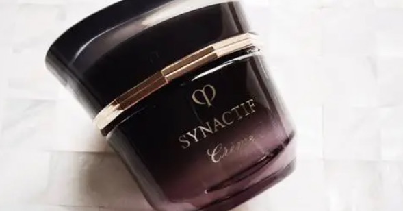 十大最贵护肤品排名(CPB奢雅极美容霜第一)-图1 十大最贵护肤品排名(CPB奢雅极美容霜第一)-图1