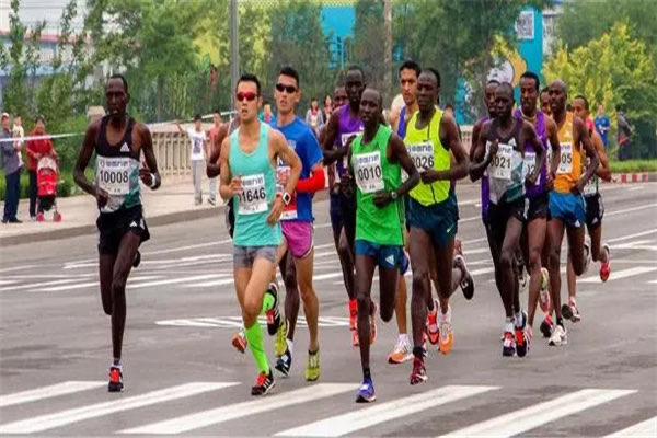 马拉松多少公里:42.195公里(全程)-图1 马拉松多少公里:42.195公里(全程)-图1