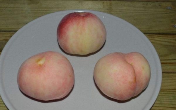 新鲜桃子怎么做罐头?新鲜桃子做罐头的方法-图2 新鲜桃子怎么做罐头?新鲜桃子做罐头的方法-图2