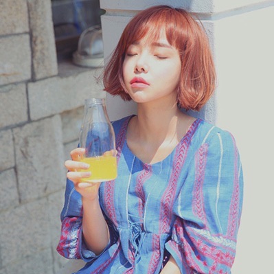 好看的女生短卷发发型推荐?夏天适合的短发发型图片推荐-图12 好看的女生短卷发发型推荐?夏天适合的短发发型图片推荐-图12