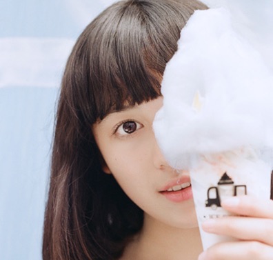 好看的女生短卷发发型推荐?夏天适合的短发发型图片推荐-图17 好看的女生短卷发发型推荐?夏天适合的短发发型图片推荐-图17