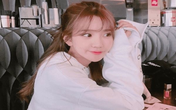 染发哪种颜色显皮肤白皙?亚麻色系列的头发颜色-图23 染发哪种颜色显皮肤白皙?亚麻色系列的头发颜色-图23