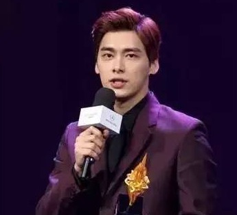 2024韩式齐肩发型图片?显脸小的女生发型-图22 2024韩式齐肩发型图片?显脸小的女生发型-图22