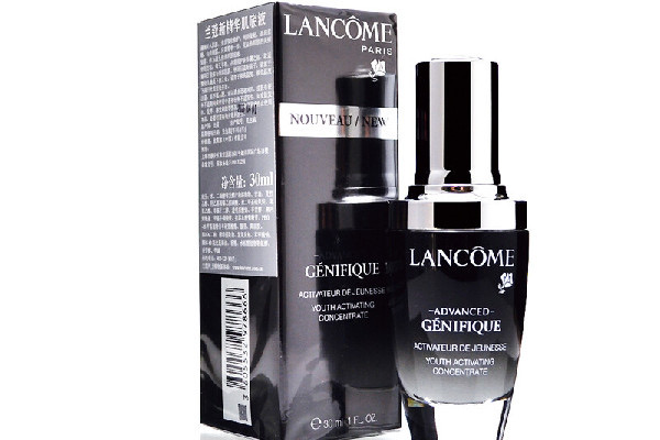 兰蔻小黑瓶为什么用了脸上有点刺痛?兰蔻小黑瓶对肌肤有副作用吗-图1 兰蔻小黑瓶为什么用了脸上有点刺痛?兰蔻小黑瓶对肌肤有副作用吗-图1