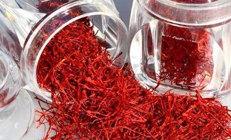 藏红花一次泡几根最好?因人而异-图1 藏红花一次泡几根最好?因人而异-图1