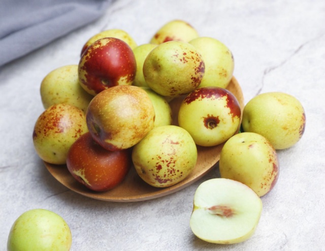 冬枣的热量是多少?吃冬枣会长胖吗?-图1 冬枣的热量是多少?吃冬枣会长胖吗?-图1