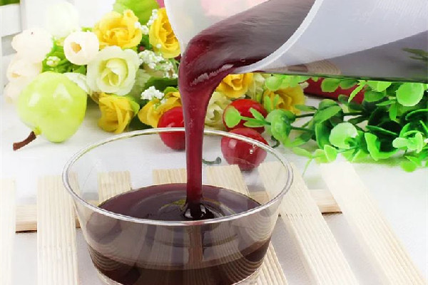 葡萄汁弄在衣服上怎么去掉?葡萄汁可以用洗洁精洗吗-图2 葡萄汁弄在衣服上怎么去掉?葡萄汁可以用洗洁精洗吗-图2