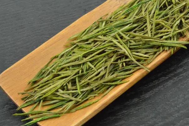 安吉白茶要多少度水泡?安吉白茶要放冰箱保存吗-图1 安吉白茶要多少度水泡?安吉白茶要放冰箱保存吗-图1