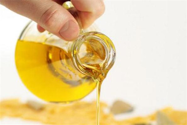 胡麻油是什么油?胡麻油的功效与作用-图1 胡麻油是什么油?胡麻油的功效与作用-图1