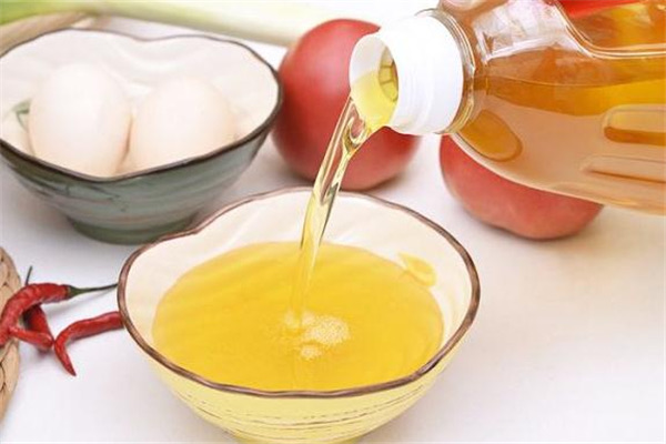 胡麻油是什么油?胡麻油的功效与作用-图2 胡麻油是什么油?胡麻油的功效与作用-图2