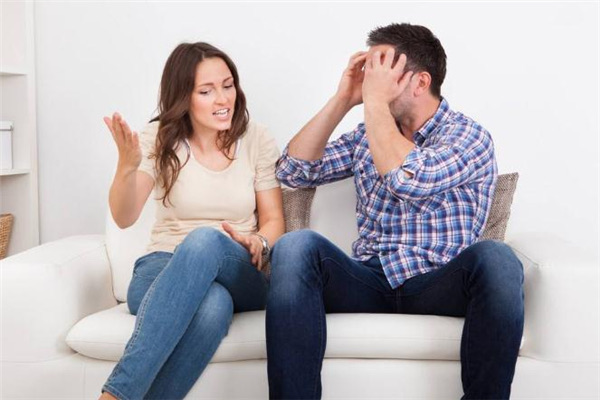 女生说心情不好怎么回复?女生说心情不好怎么安慰-图2 女生说心情不好怎么回复?女生说心情不好怎么安慰-图2