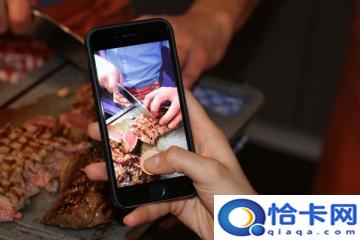 伸舌头时舌尖往下卷说明什么?探讨这一现象的含义-图1 伸舌头时舌尖往下卷说明什么?探讨这一现象的含义-图1