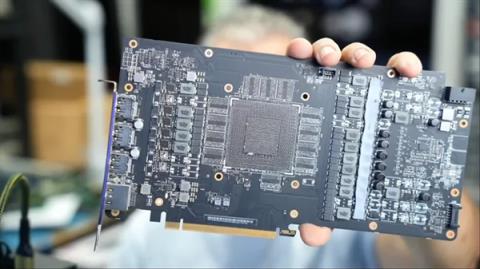 受害者+1！二手平台买RTX4090：GPU芯片、显存全不见(图1)