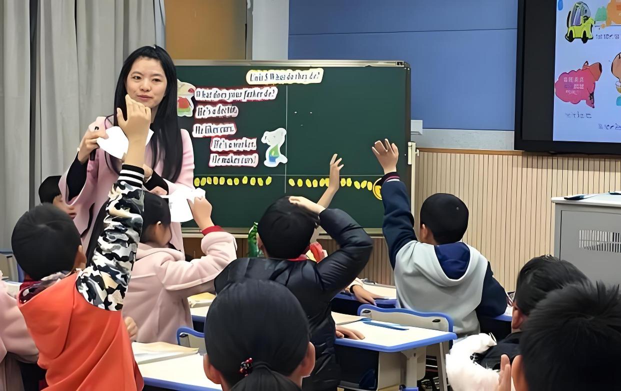 家长投诉小学二年级1周仅1节英语课