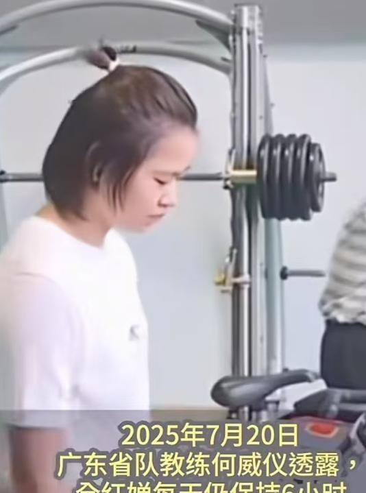 全红婵训练照曝光,身形精瘦,陈若琳力挺 汗水浇灌蜕变