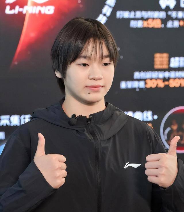 全红婵训练照曝光,身形精瘦,陈若琳力挺 汗水浇灌蜕变